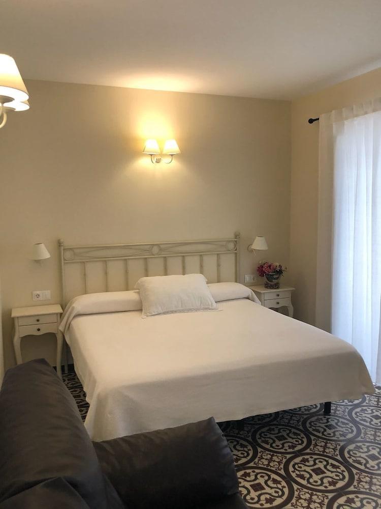 Hostal Boutique Casa La Laja Chiclana de la Frontera Dış mekan fotoğraf