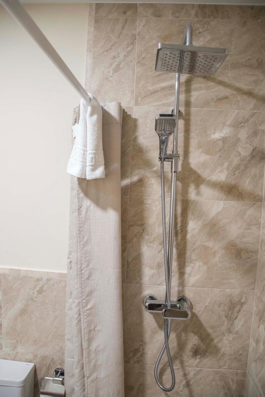 Hostal Boutique Casa La Laja Chiclana de la Frontera Dış mekan fotoğraf