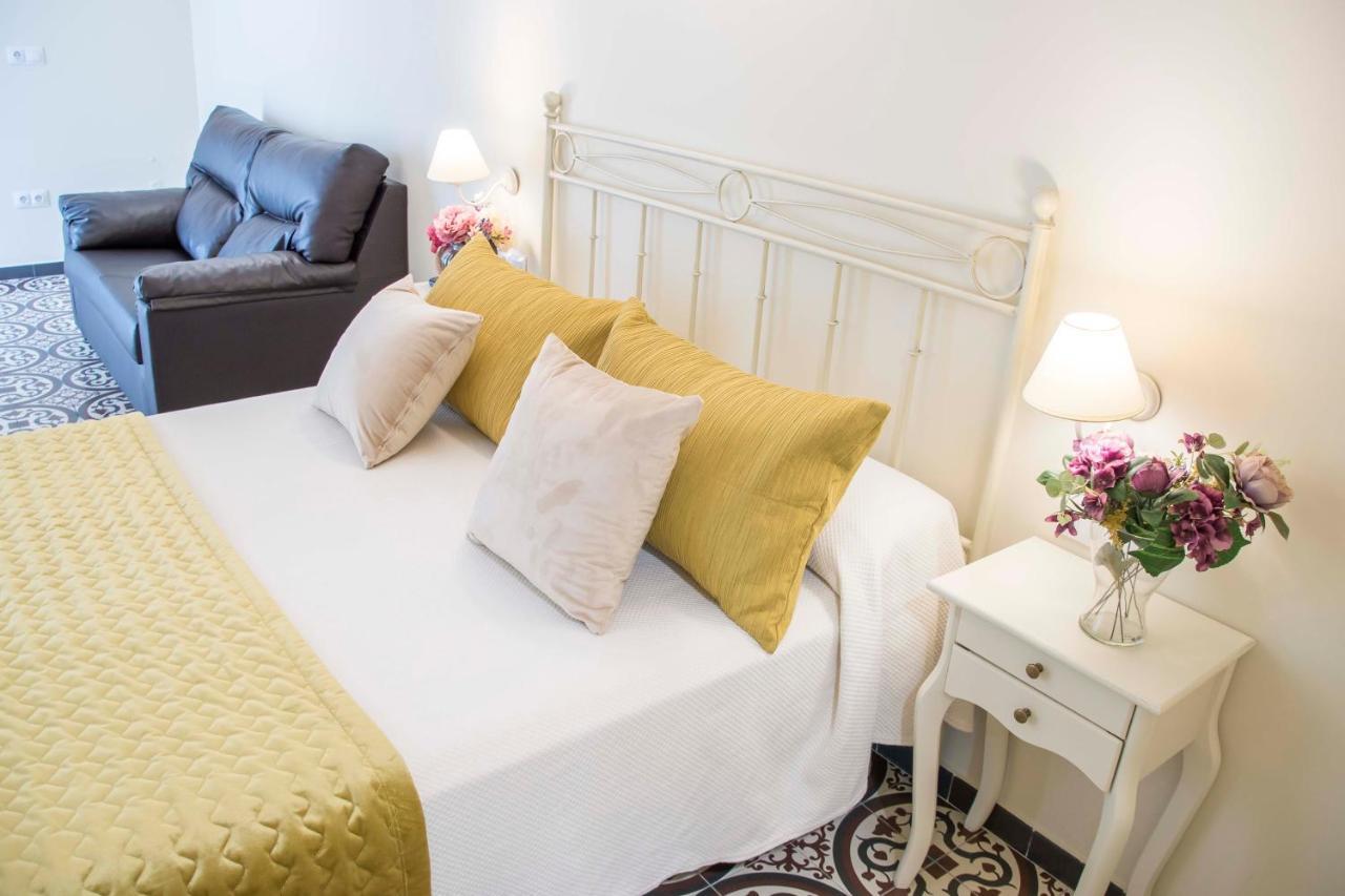 Hostal Boutique Casa La Laja Chiclana de la Frontera Dış mekan fotoğraf